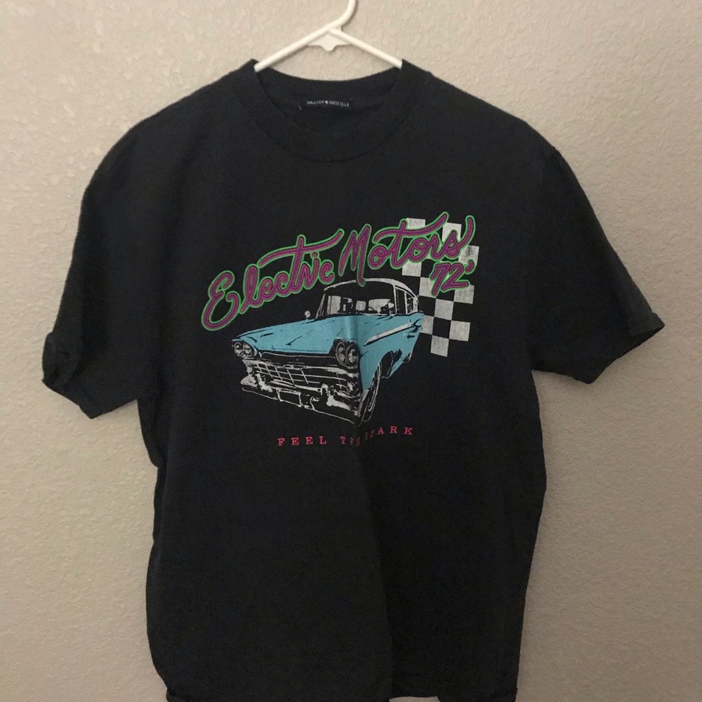 brandy melville t-shirt